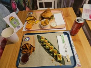  at Green M'ama in Naples