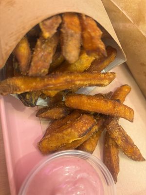 Sweet potato fries   at Green M'ama in Naples