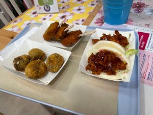  at Green M'ama in Naples