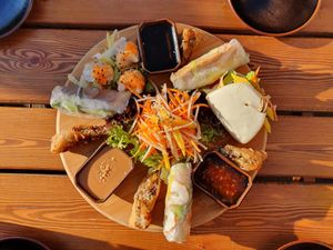 Veganer Vorspeisen-Teller at Fam Linh in Heidenheim