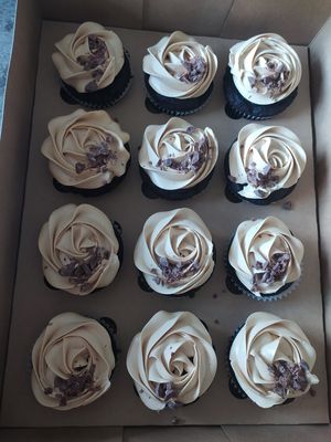  at Luisas Vegan Art in Linne