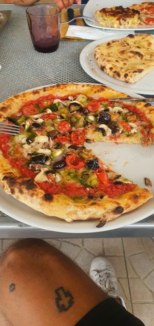 Vegan mozzarella pizza at Chalet Il Monello - Maybe closed in San Benedetto Del Tronto
