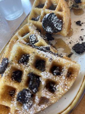 V/GF Cookies & Cream Waffle  at Three Birds Cafe in Winter Garden