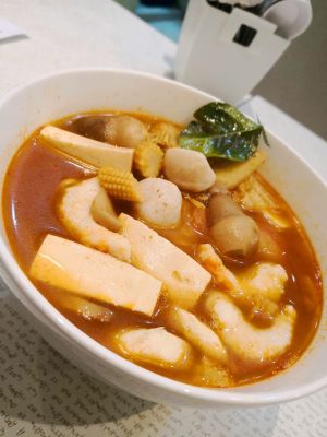 Vegetarian Tom Yam Seafood noodles at Vegetarian Express Cafe in Northeast Singapore