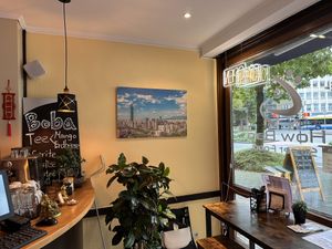  at How Bao in Solingen