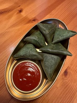 Veggie Teigtaschen at How Bao in Solingen