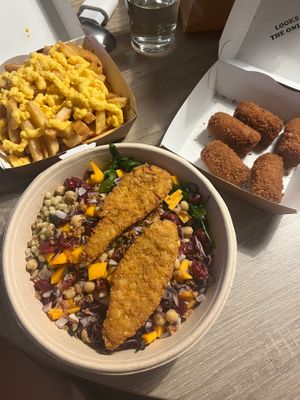 Truffle croquettes, pumpkin salad, cheese fries at OhMA Gent in Ghent