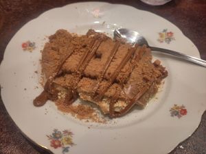 Biscoff spectacle cake at OhMA Gent in Ghent