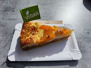 Apricot pie at FREDY dä Beck in Schlieren