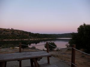 Vista ao pôr do sol at Vale do Rossim Eco Resort in Gouveia