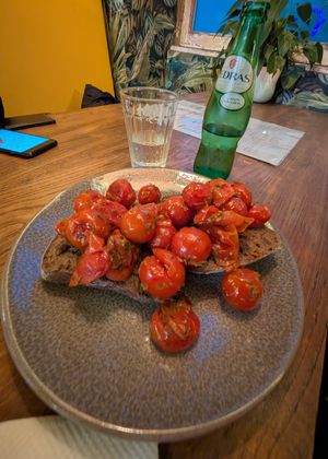  at Deli Deli in Porto