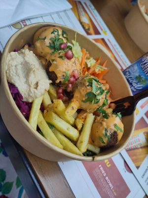 falafel bowl at Fattoush Urban Lebanese Kitchen in Leicester