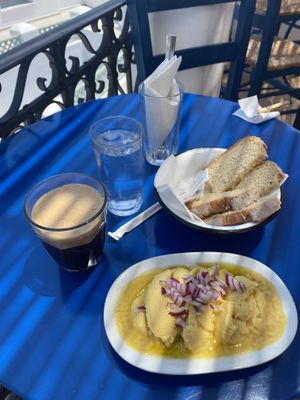 Fava  at The Mills - Παραδοσιακό καφενείο "οι μύλοι" in Astypalaia