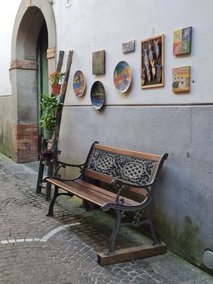 "Wartebankerl" at Donna Maria Pizza in Maiori