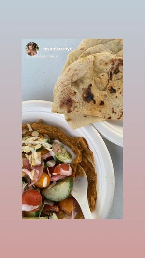 Hummus de pimientos rotizados at Mandala Food Truck in Rincon