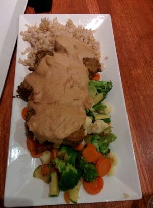 sunloaf plate (house made patti, veggies, quinoa or rice and gravy) at California Organics Cafe in Nevada City