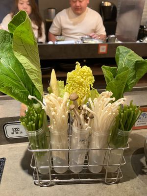 Side of veggies (for 2) at Delectable Hot Pot Lab - 食焱廠創意鍋物 in Taipei