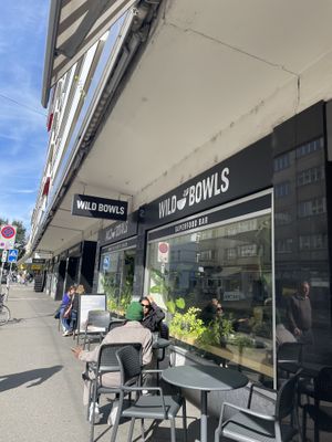   at Wild Bowls - Seefeldstrasse in Zurich