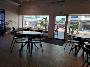 Inside at Wild Bowls - Seefeldstrasse in Zurich