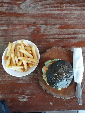  at OceanFreaks Cafe in Manta