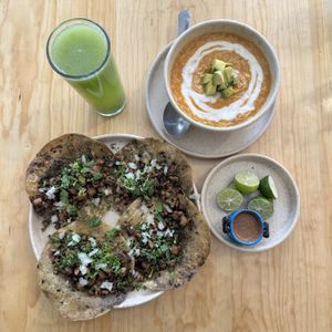 Tacos de “suadero” veganos! Tenemos menú del día también   at Hagamos Composta Café in Mexico City