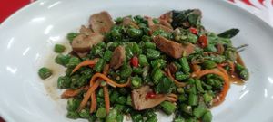 Fried chicken and basil at Nong J - ร้านน้องเจ in Phuket