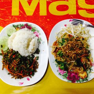 Left - veggies with fresh basil. I believe there was some sort of moc meat too. Right - pad  thai  at Nong J - ร้านน้องเจ in Phuket