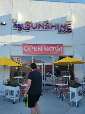 Outside at Hey Sunshine Kitchen in Culver City