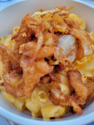 Mac n cheese at Hey Sunshine Kitchen in Culver City