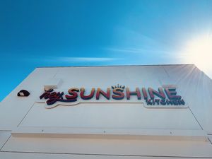 Sign  at Hey Sunshine Kitchen in Culver City