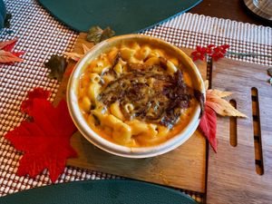 Awesome mac and cheese at Hey Sunshine Kitchen in Culver City