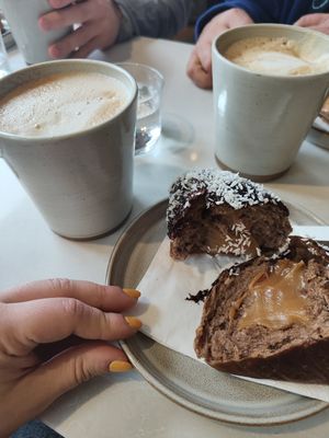 Filling and oat coffe at Socker Sucker in Stockholm