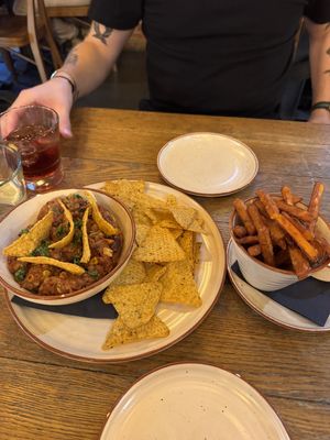 Vegan chilli & sweet potato fries with vegan mayo   at Browar Pod Zamkiem in Szczecin