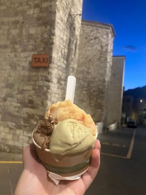  at Gelateria Leccapaletta Assisi in Assisi