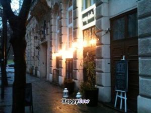 outside in winter at VEG Deli in Warsaw