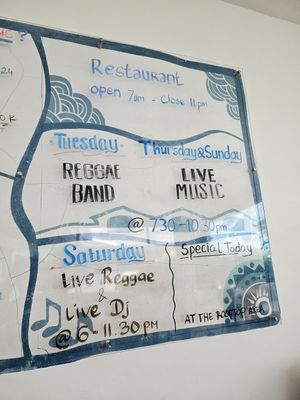 Live music schedule at Seaesta Komodo Hostel & Hotel in 