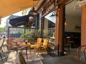   at d&a hummus bistro - Zuid in Amsterdam