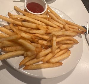 Fríes   at Goy's Plant-Based Burgers - Polanco in Mexico City