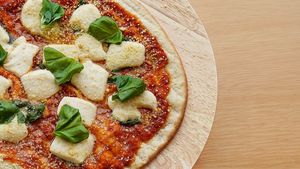 Pizza margherita at Casual Trattoria Sui - カジュアルレストラン Sui in Fukuoka