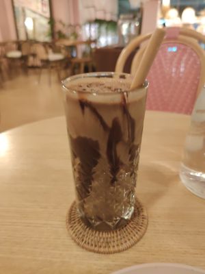 Chocolate smoothie at La Gula By The Hungry Tapir in Kuala Lumpur