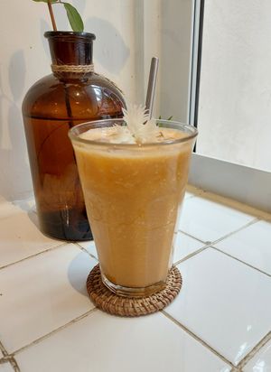 Wanaka Sunrise (Moringa, orange, carrot, ginger) at Wanaka in Hong Kong Island