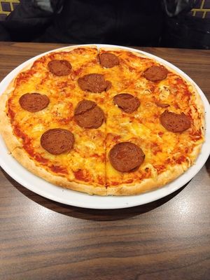Vegan Pepperoni pizza at Savage Slice in Dumbarton