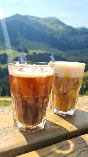 Iced Coffee mit Oatly at Ellmaualm in Hinterglemm