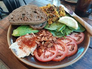 Big Breakfast at Sweet Bones Bakery Cafe in Scullin