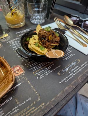 Vegan nachos at 't Zusje in Nijmegen