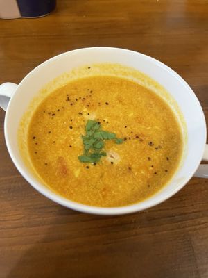 Lentil soup   at Ta-im in Tokyo