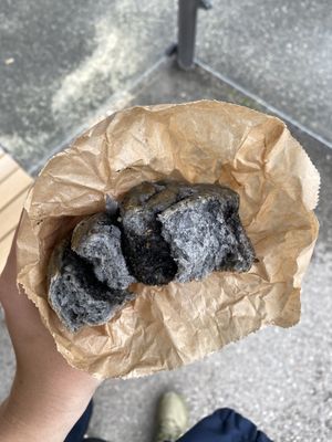 black sesame roll  at Meraki in Grenoble