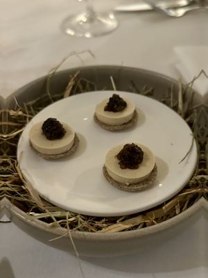 Before dinner snack: hay paté  at Vannu in Breda