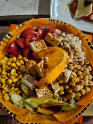 Buddha bowl at Royal Garden Juice Bar in Budva