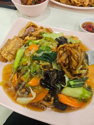 Hor Fun ~ 19/11/23 at E Veg Vegetarian -  益素食 - Pioneer Mall in West Singapore